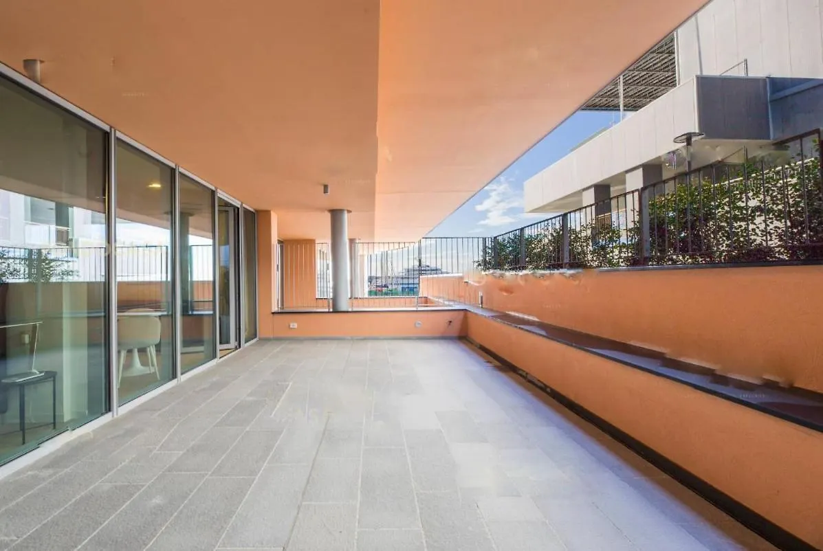 Genoa Downtown East Water Front Apartment