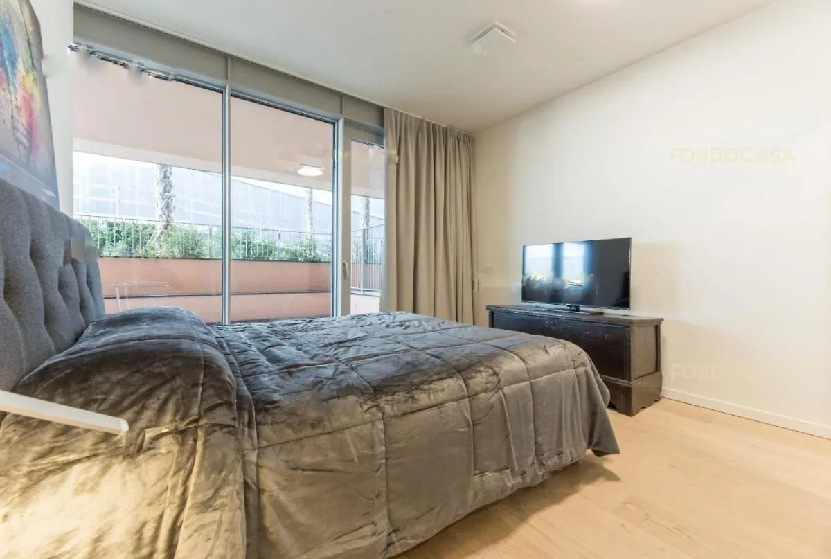 Genoa Downtown East Water Front Apartment