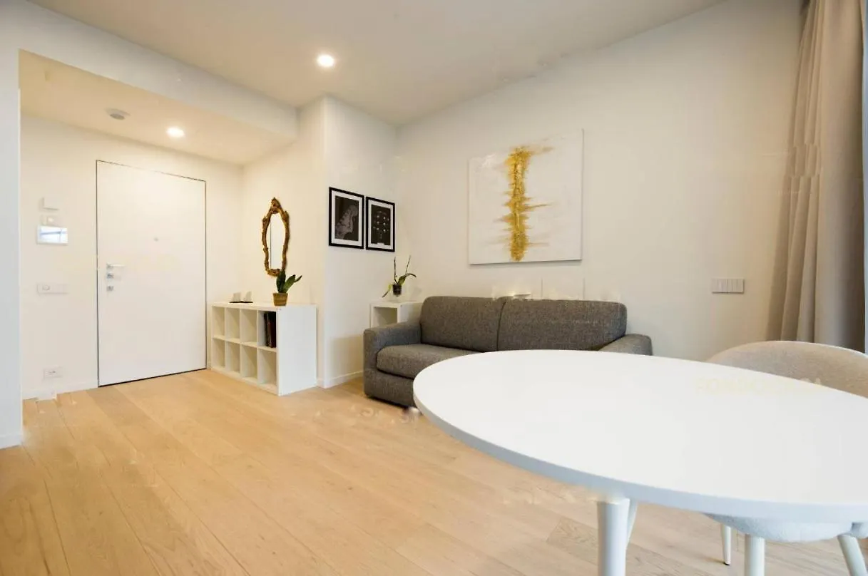 Genoa Downtown East Water Front Apartment