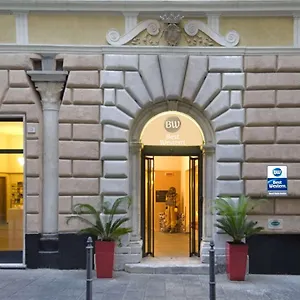 Western Porto Antico Otel